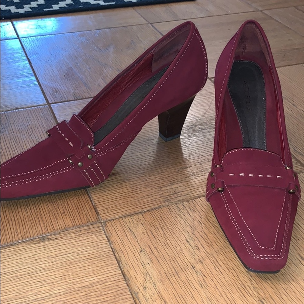 Burgundy heels
